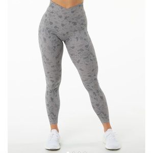 Alphalete Surface Power Legging